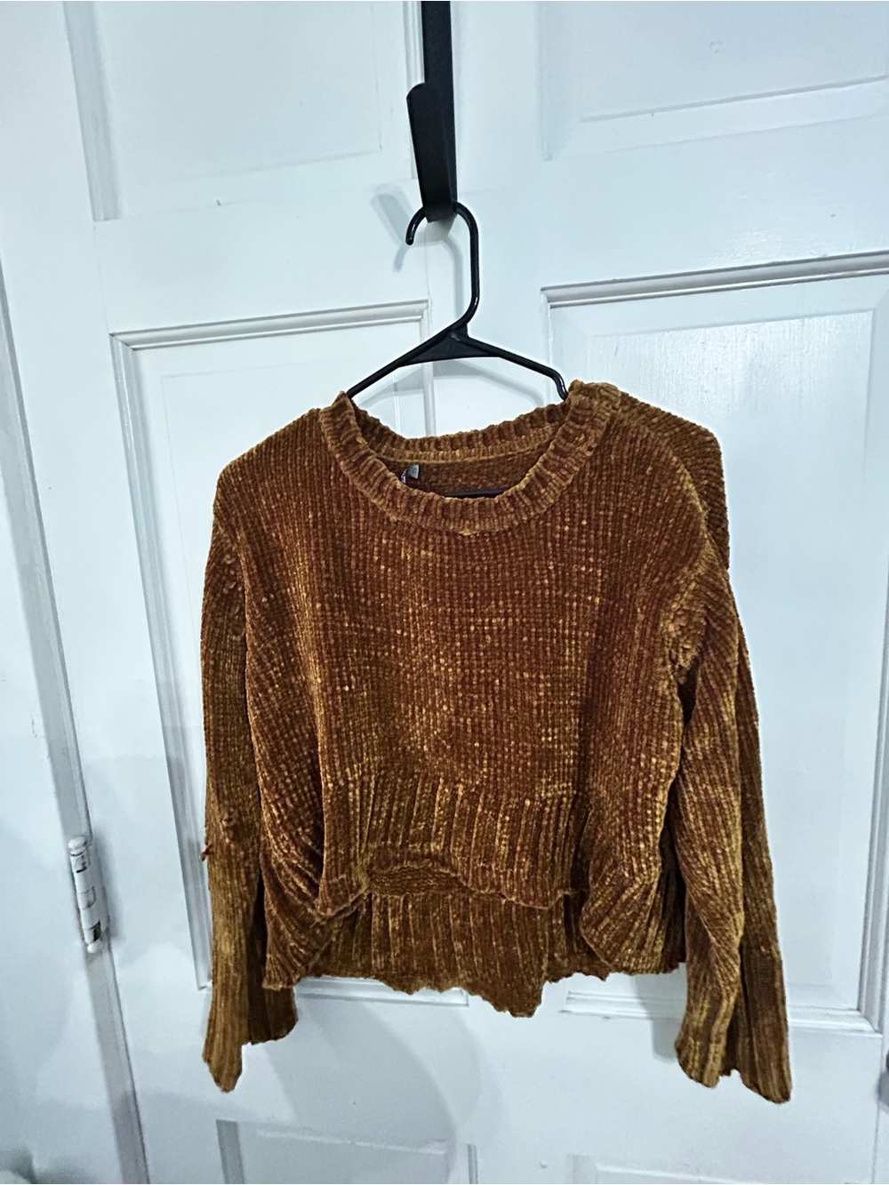 Chenille Crewneck Sweater in Warm Chestnut